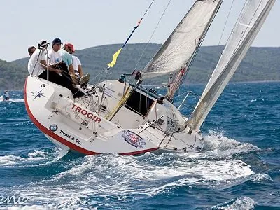 Croatia charter 0013 v