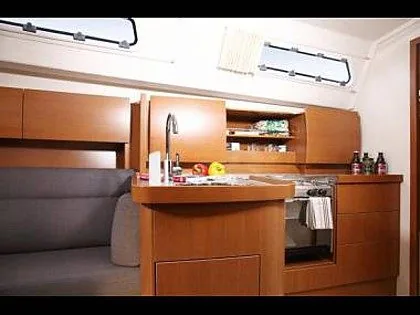 Croatia charter and sailing - Sailing boat - Hanse 355 (code:CRY 118) - Dubrovnik - Riviera Dubrovnik  - Croatia - Hanse 355 (code:CRY 118): 