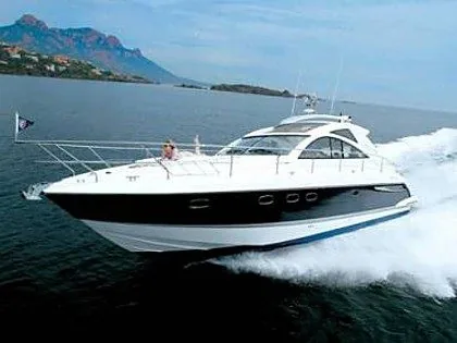 Croatia charter and sailing - Sailing boat - Bavaria 36 (code:DAC 13) - Trogir