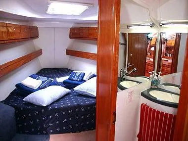 Croatia charter and sailing - Sailing boat - Bavaria 46 Cruiser (code:PLA 144) - Trogir