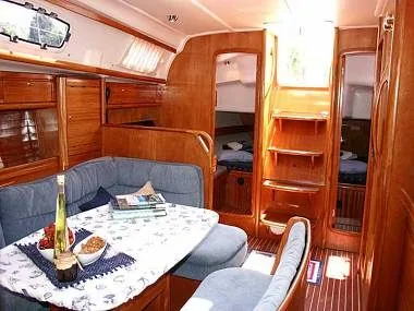 Croatia charter and sailing - Sailing boat - Bavaria 37 Cruiser (code:NAU 29) - Trogir