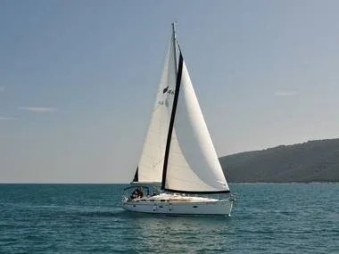 Croatia charter and sailing - Sailing boat - Bavaria 36 Cruiser (code:PLA 390) - Trogir