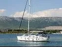 Croatia charter and sailing - Sailing boat - Bavaria 39 Cruiser (CBM Realtime) - Split - Riviera Split  - Croatia - Bavaria 39 Cruiser (CBM Realtime): 