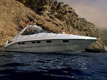 Yacht - Sealine S 42 (code:PLA 653) - Seget Donji - Riviera Trogir