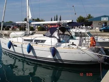 Sailing boat - Sun Odyssey 36i (CBM Realtime) - Sukosan - Zadar riviera Sailing boat - Sun Odyssey 36i (CBM Realtime) - Sukosan - Zadar riviera